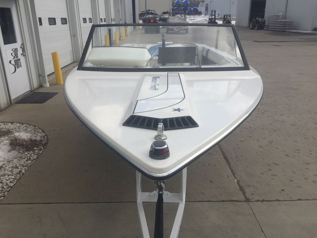 1986 Mastercraft Ski Boat