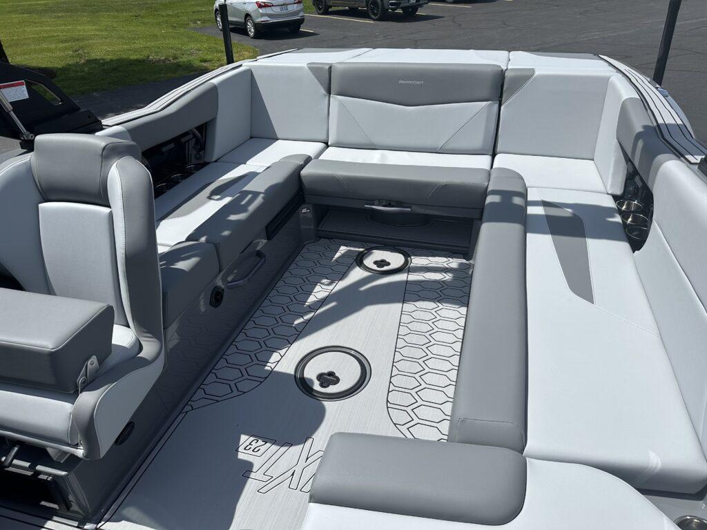 2024 MasterCraft NXT23