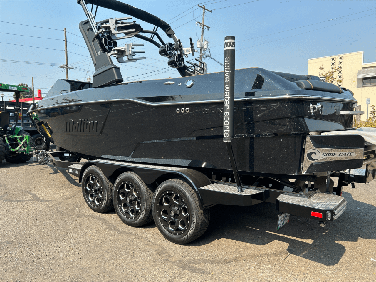 boat.Title