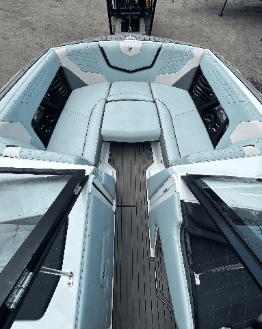 2021 Nautique G23
