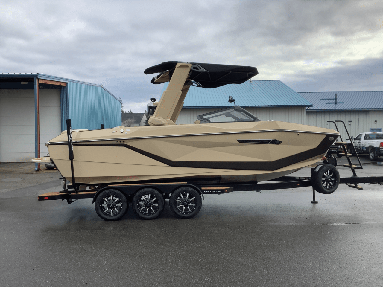 2025 Nautique G23