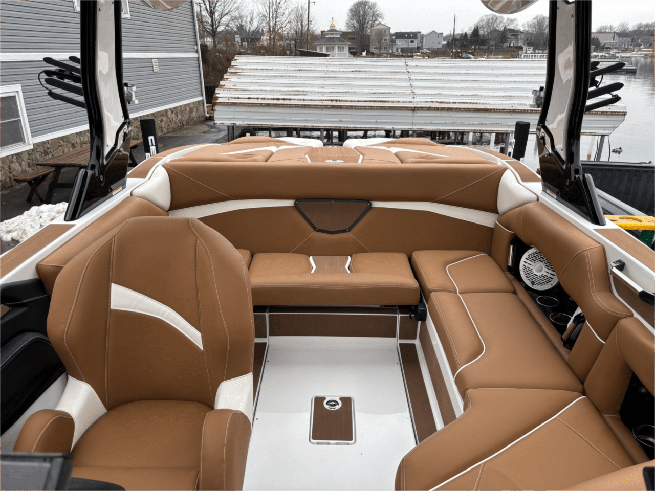 2025 Centurion Nv213