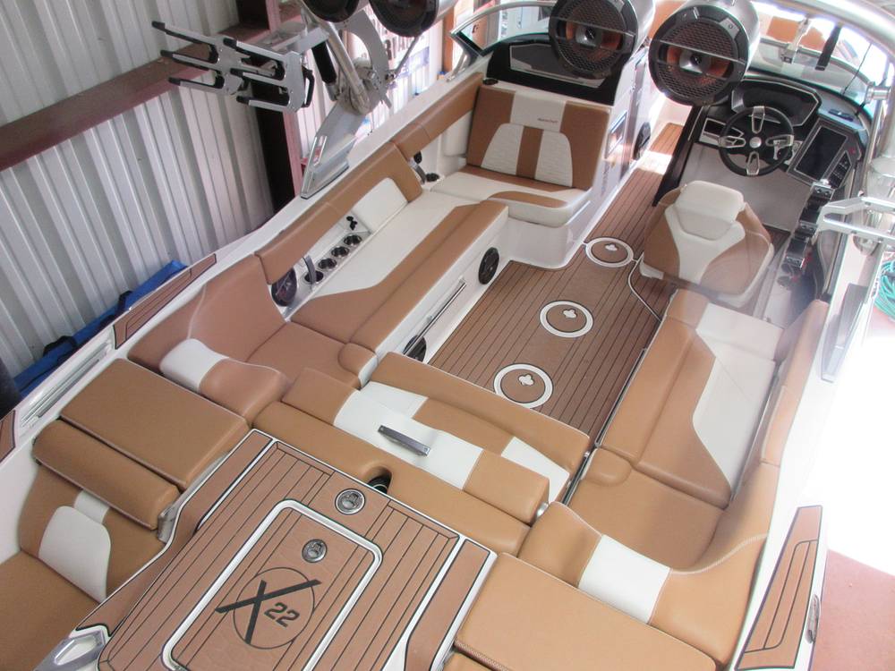 2020 Mastercraft X22