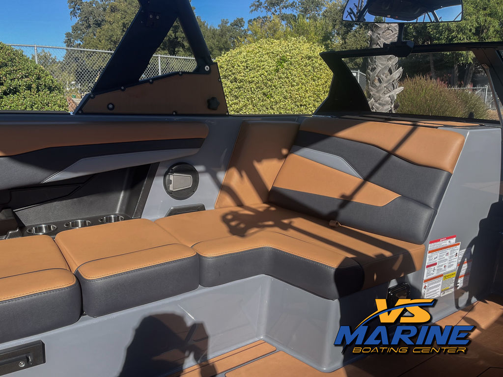 2025 Axis Wake Research T235