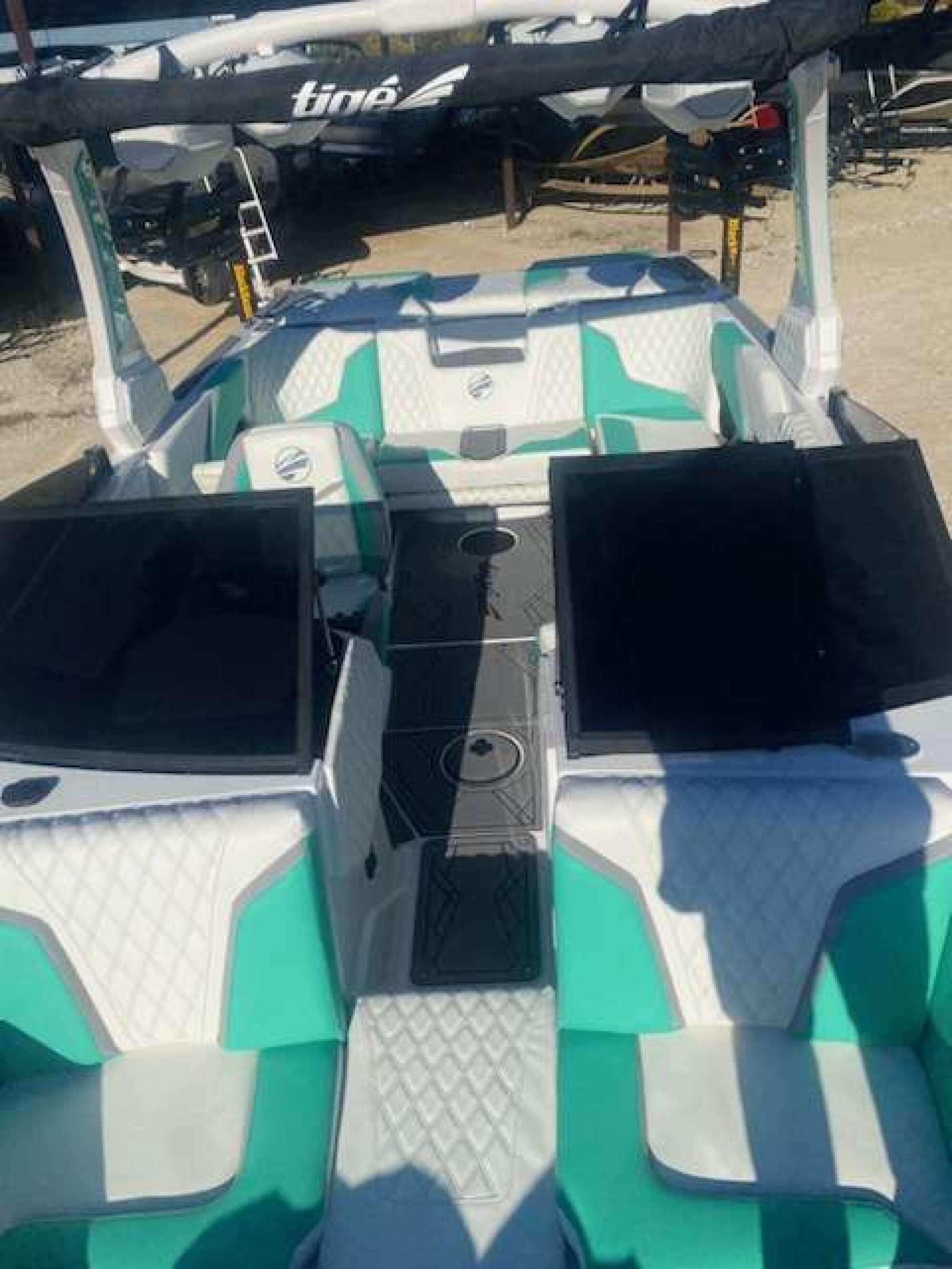 2024 Tige 22RZX