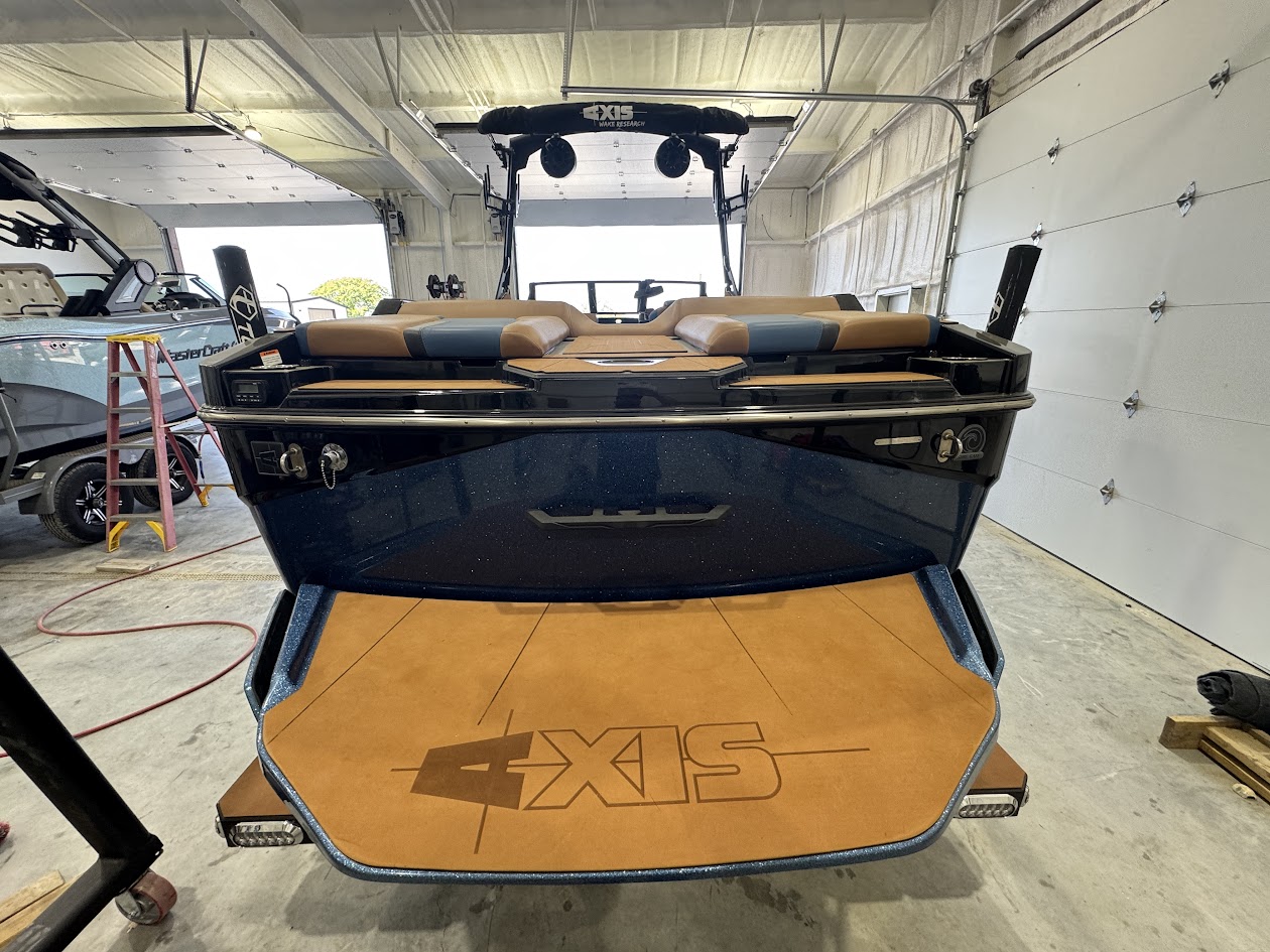 2023 Axis T250