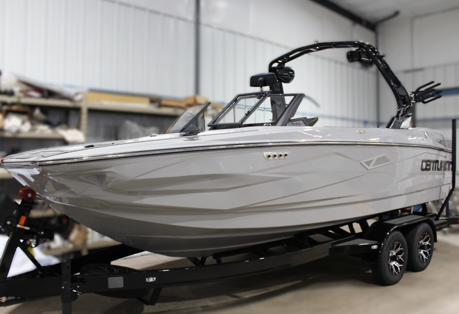 boat.Title
