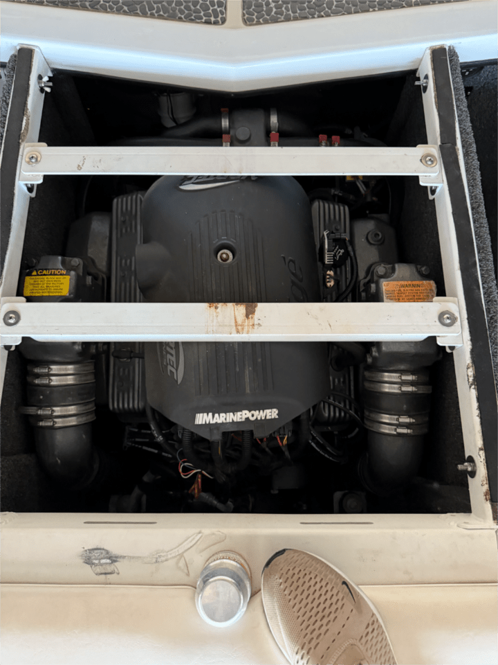 2008 Tige Z1 – Amazing clean boat
