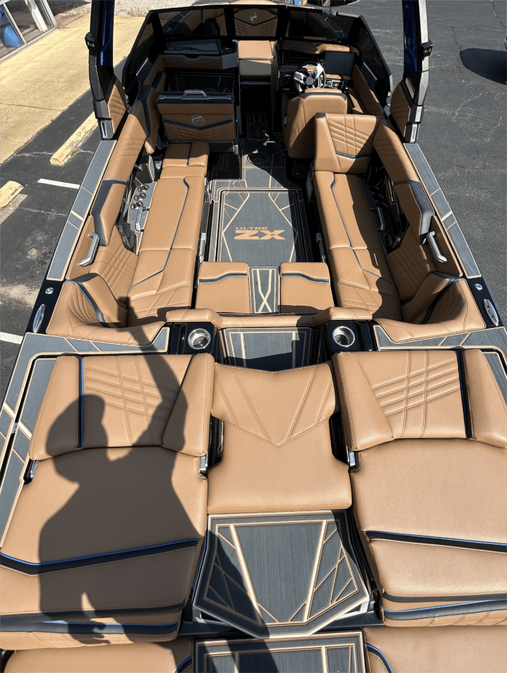 2024 Tige 25ZX ULTRE. EVERY OPTION!!!