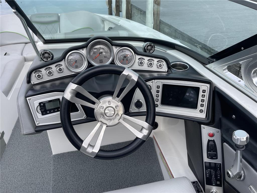 2015 MasterCraft X46