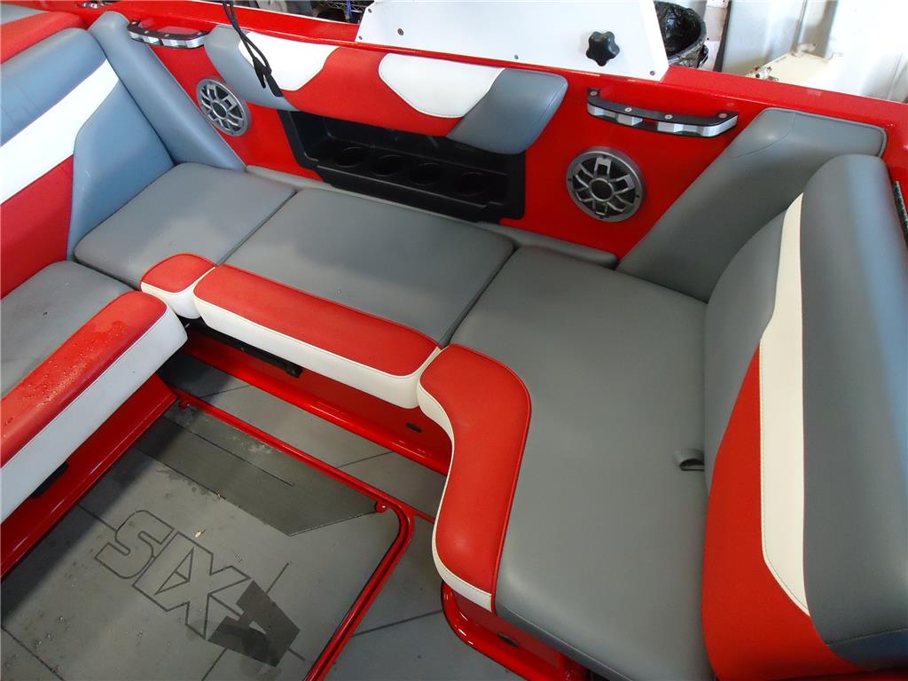 2021 Axis A20