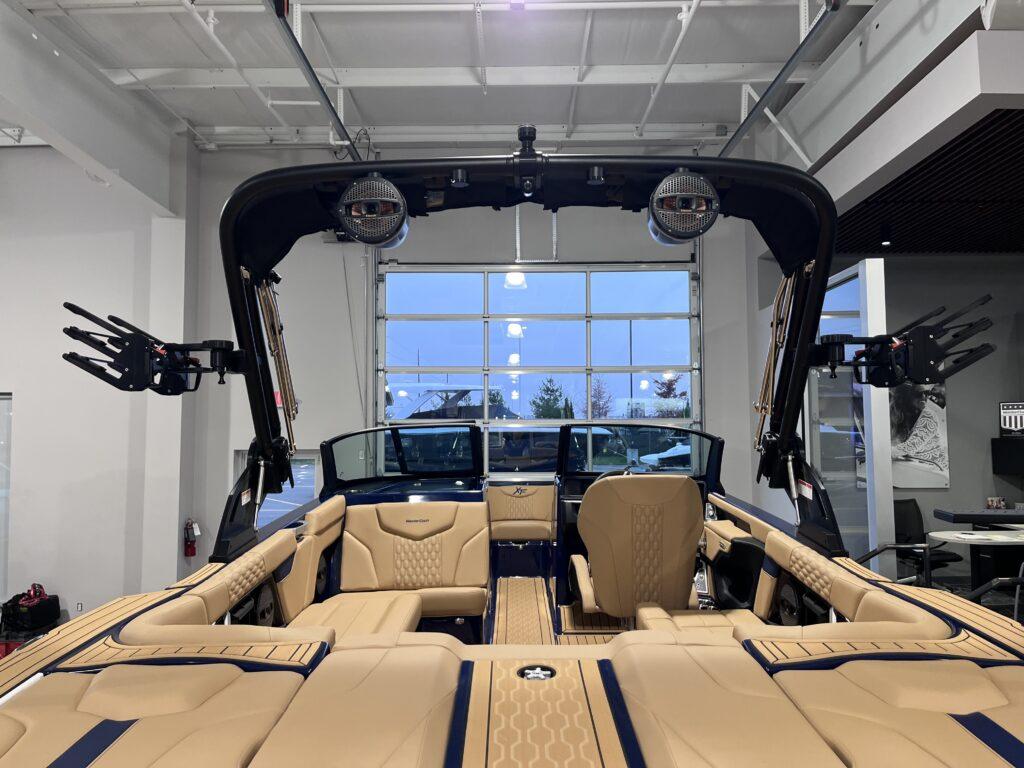 2025 MasterCraft XT22T