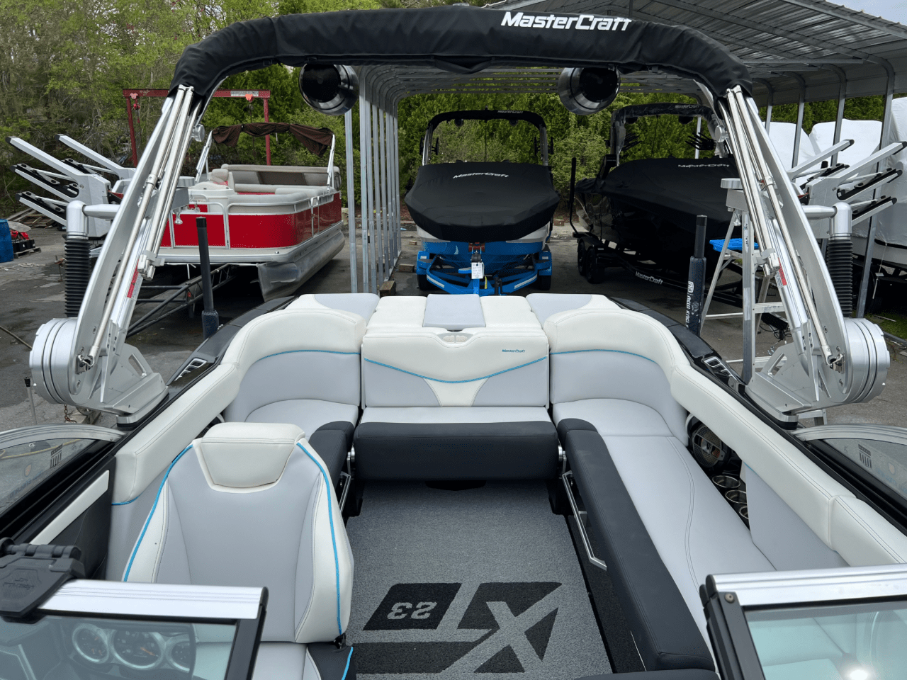 2021 MasterCraft XT23