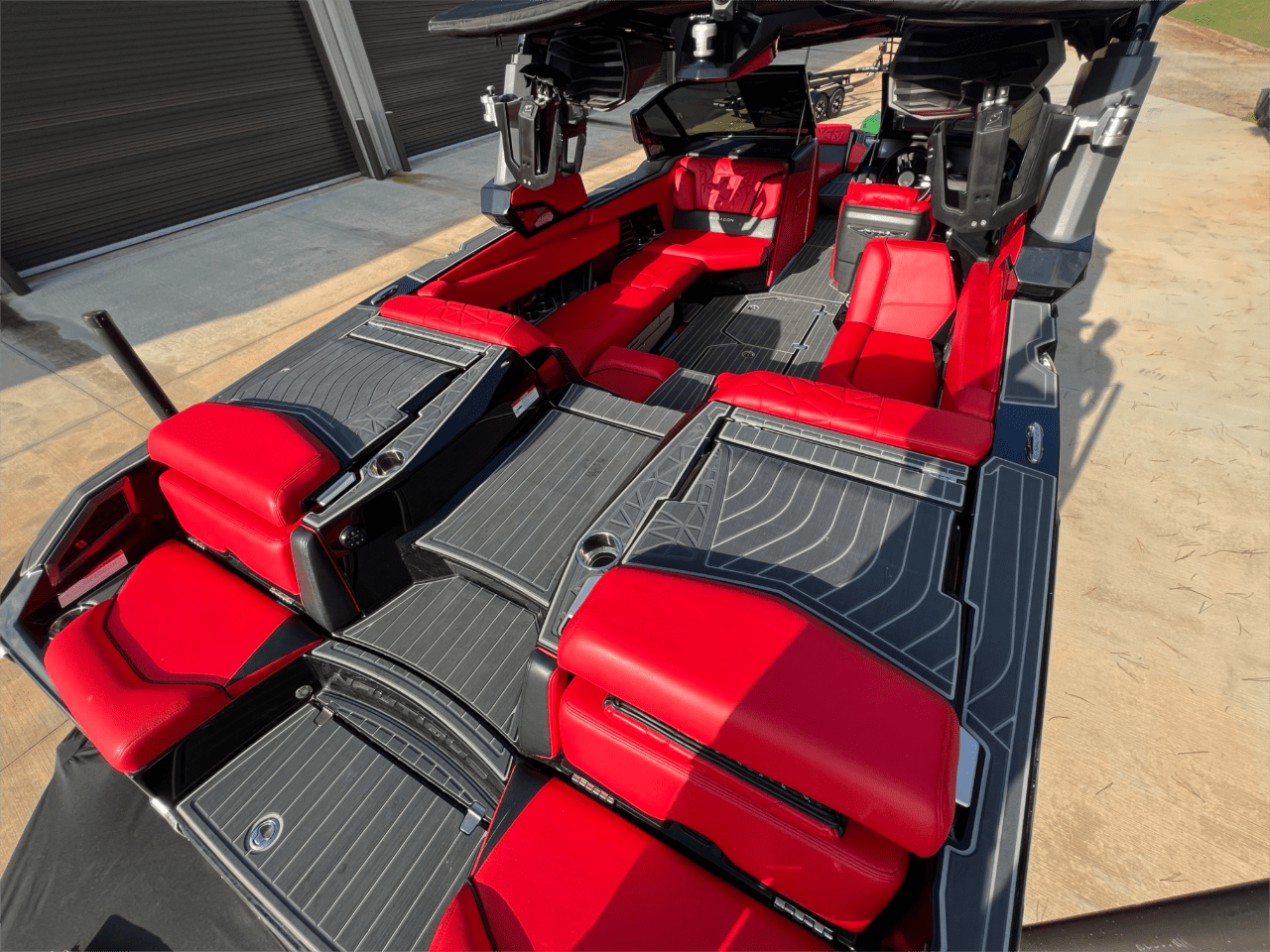 2022 Super Air Nautique G23 Paragon w/ Trailer
