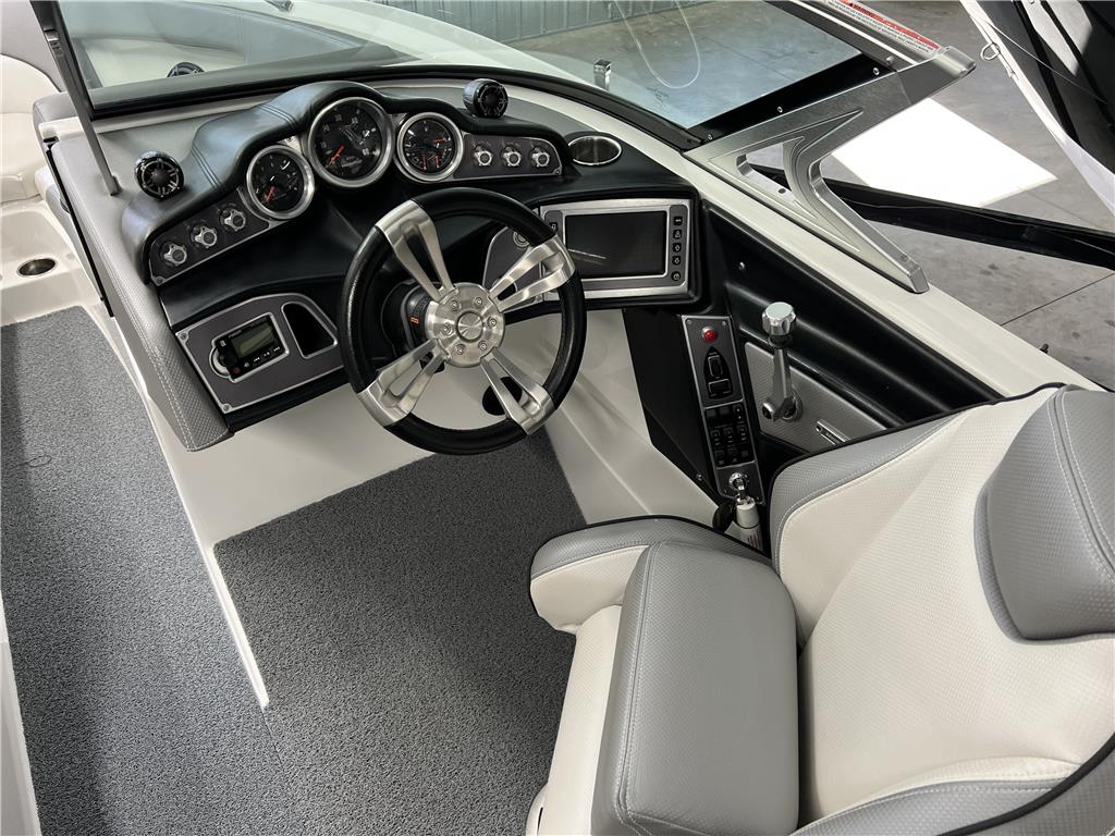 2017 MasterCraft XT23