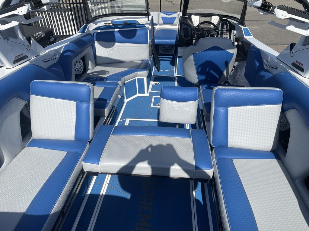 2022 supreme boats ZS252