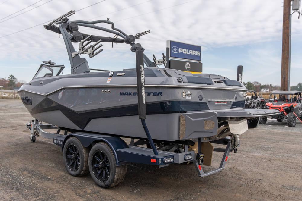 2023 Malibu Wakesetter 22 LSV