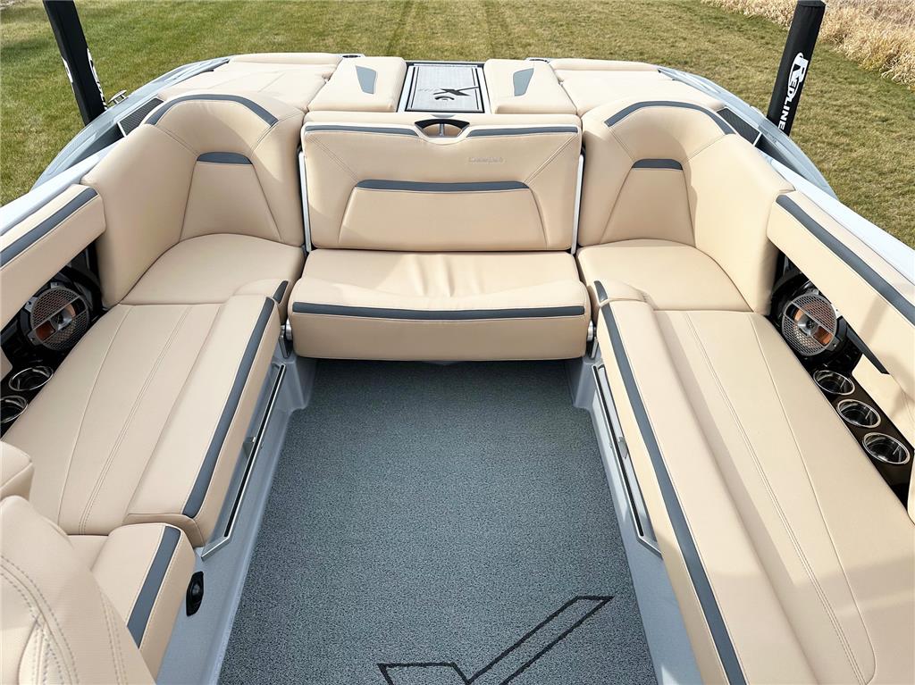 2022 MasterCraft Xstar X-Star 104 hrs! Includes trailer! 6.2L Ilmore
