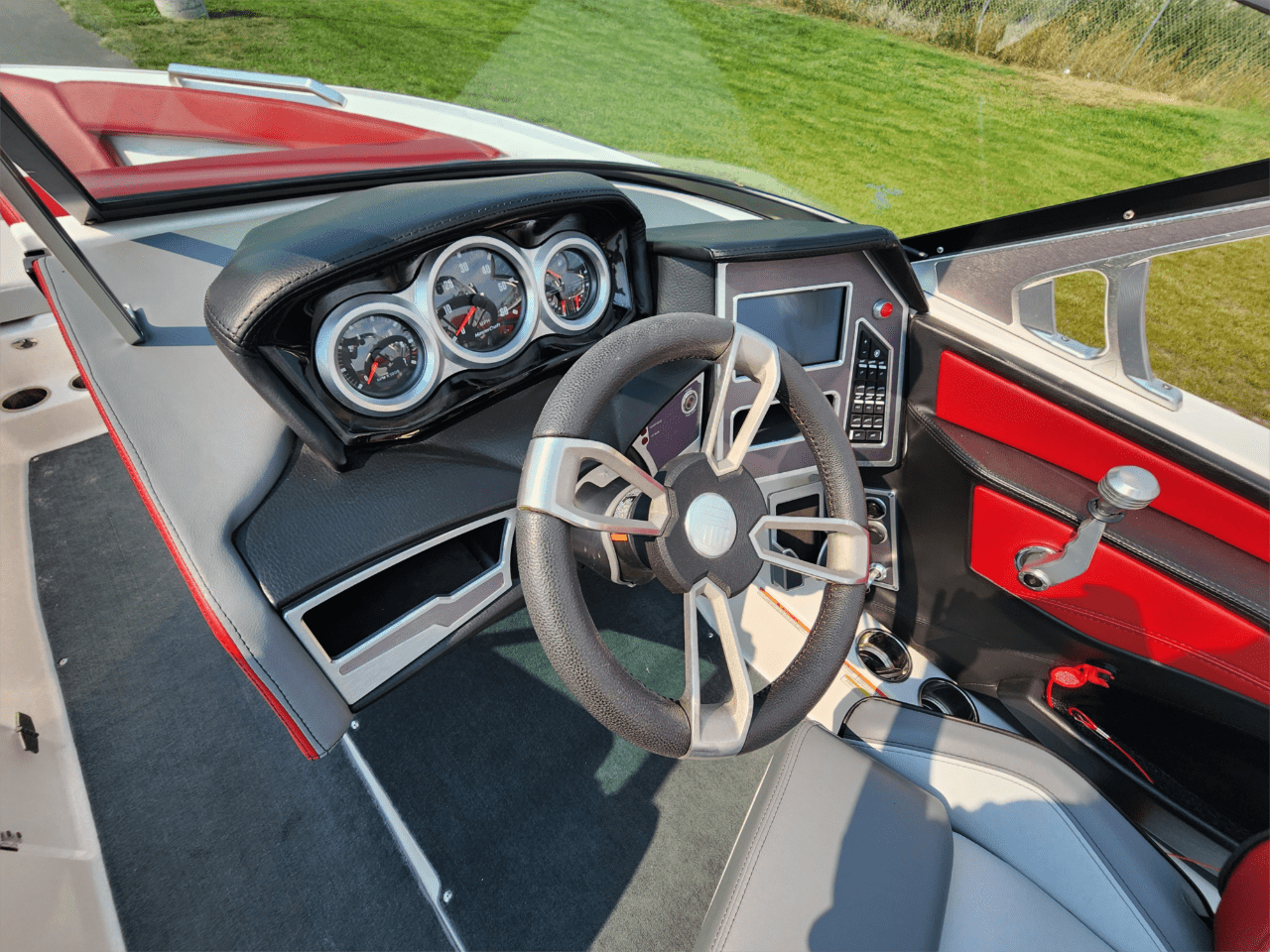 2021 MasterCraft XT23