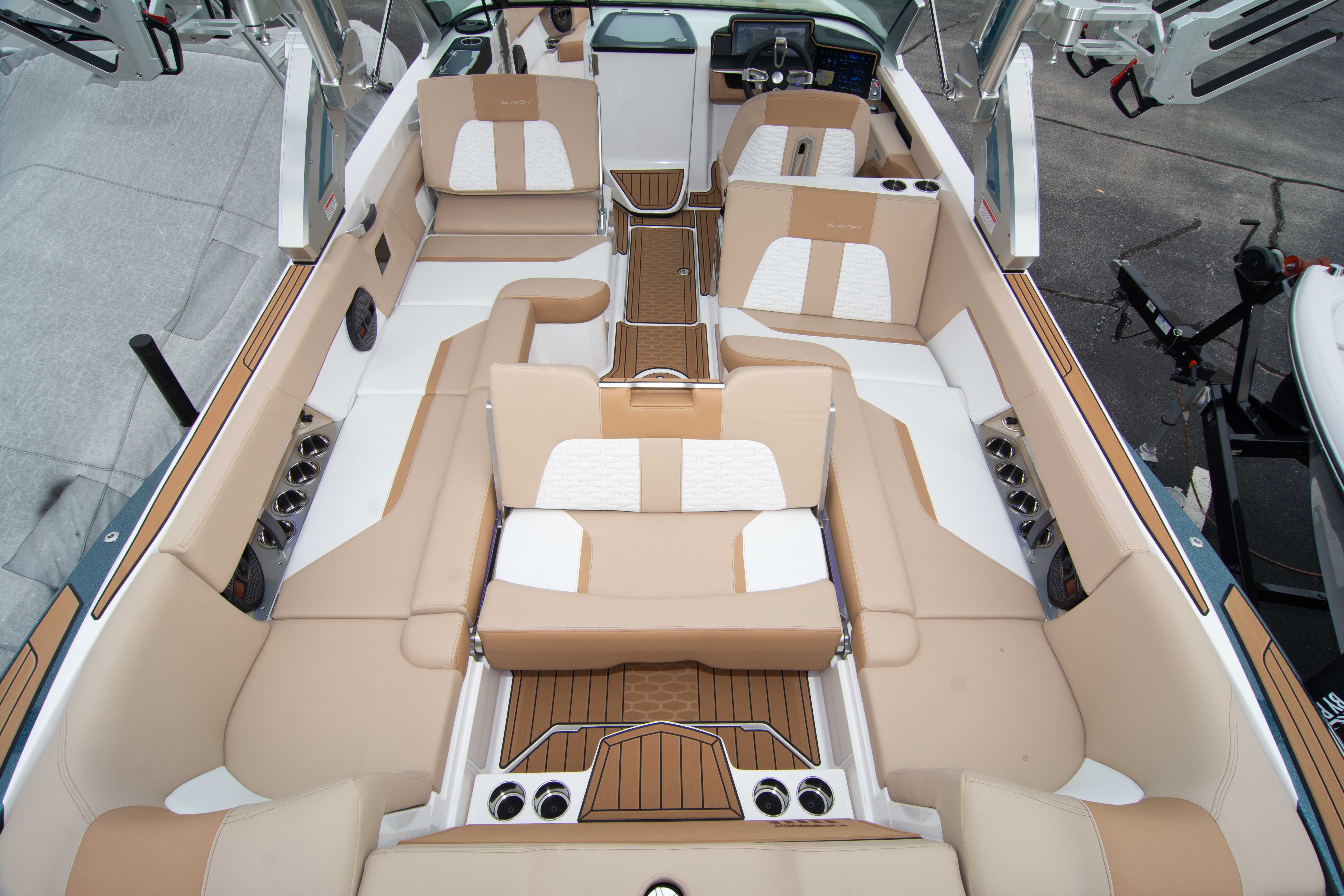2025 MasterCraft X26