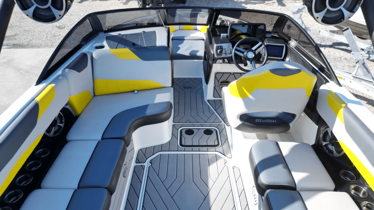 2018 Malibu Wakesetter 23 LSV