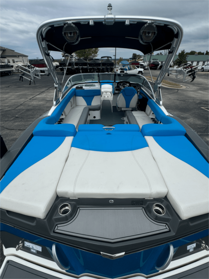 2018 MasterCraft XT23