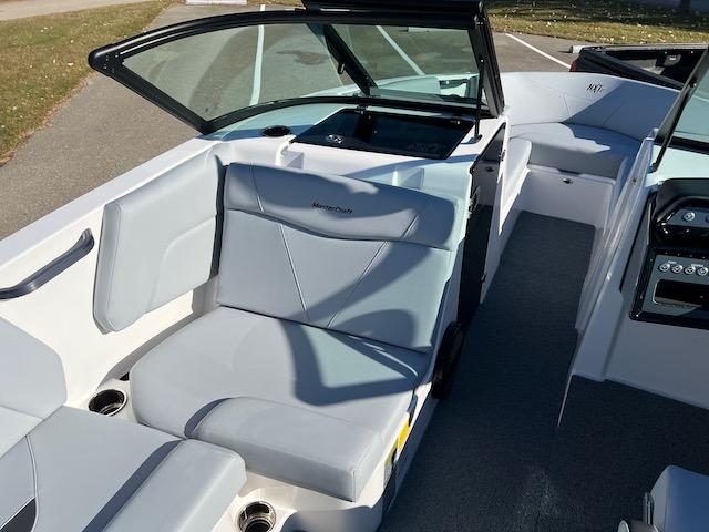 2024 MasterCraft NXT21
