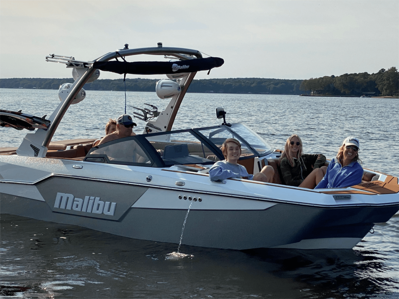 2021 Malibu M220 105hrs (Texas)