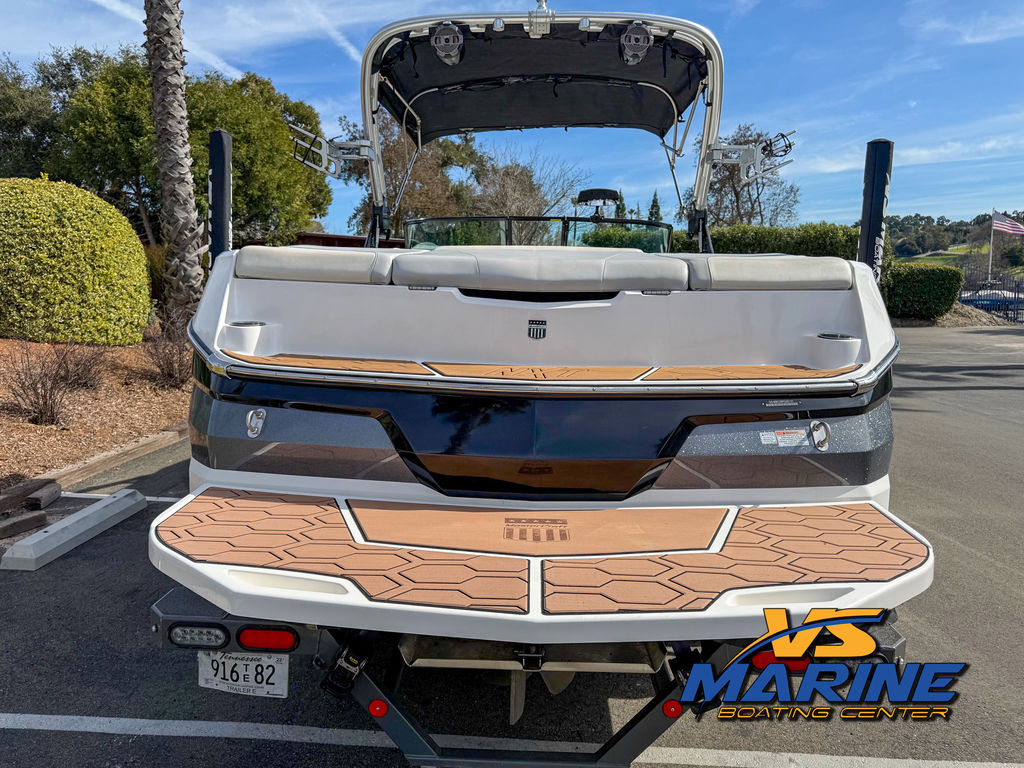 2021 MasterCraft NXT24