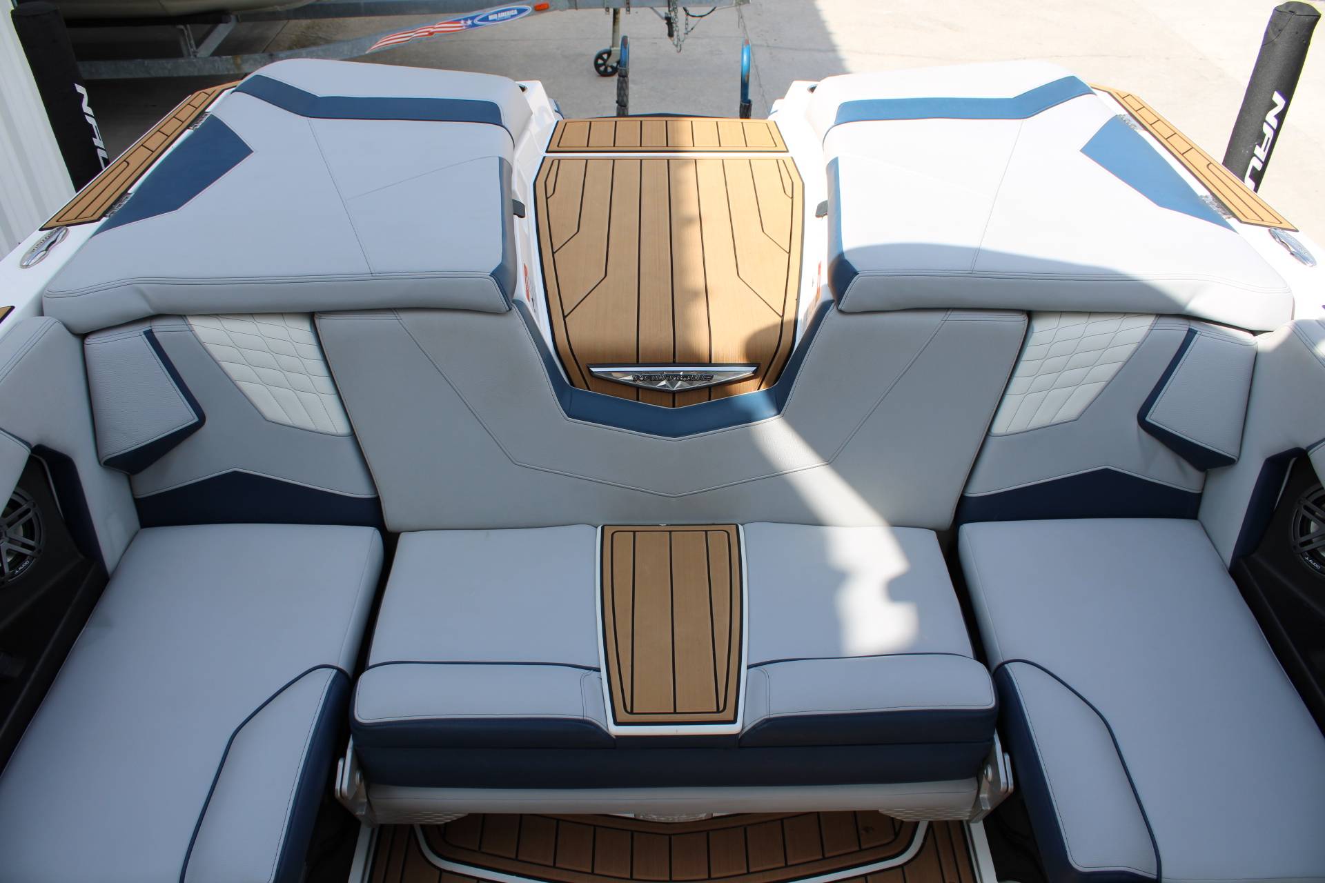 2022 Nautique S23
