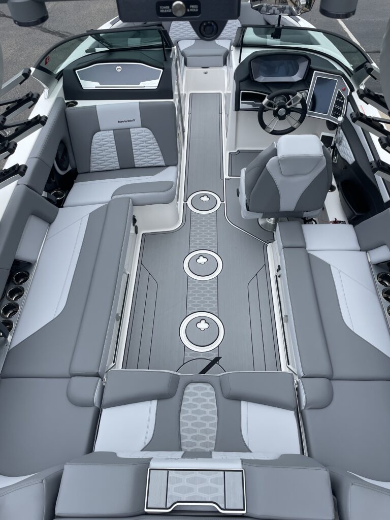 2024 MasterCraft X22