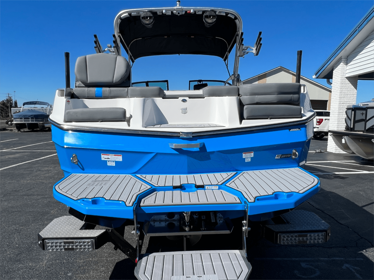 2024 MasterCraft XT24