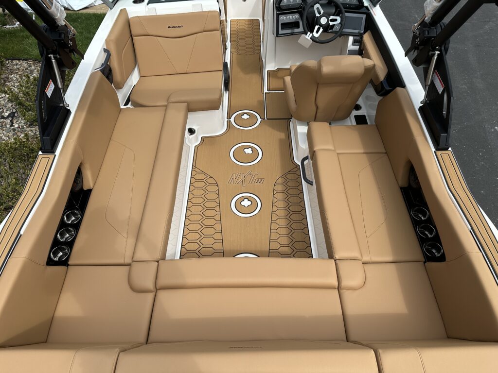 2024 MasterCraft NXT22