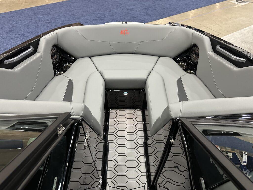 2025 MasterCraft NXT20