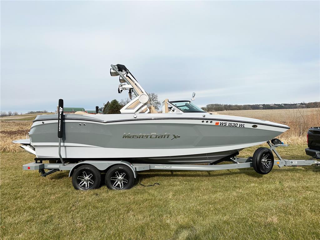 2022 MasterCraft Xstar X-Star 104 hrs! Includes trailer! 6.2L Ilmore