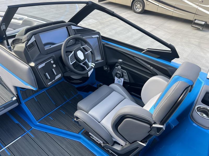 2025 Supra SE 575