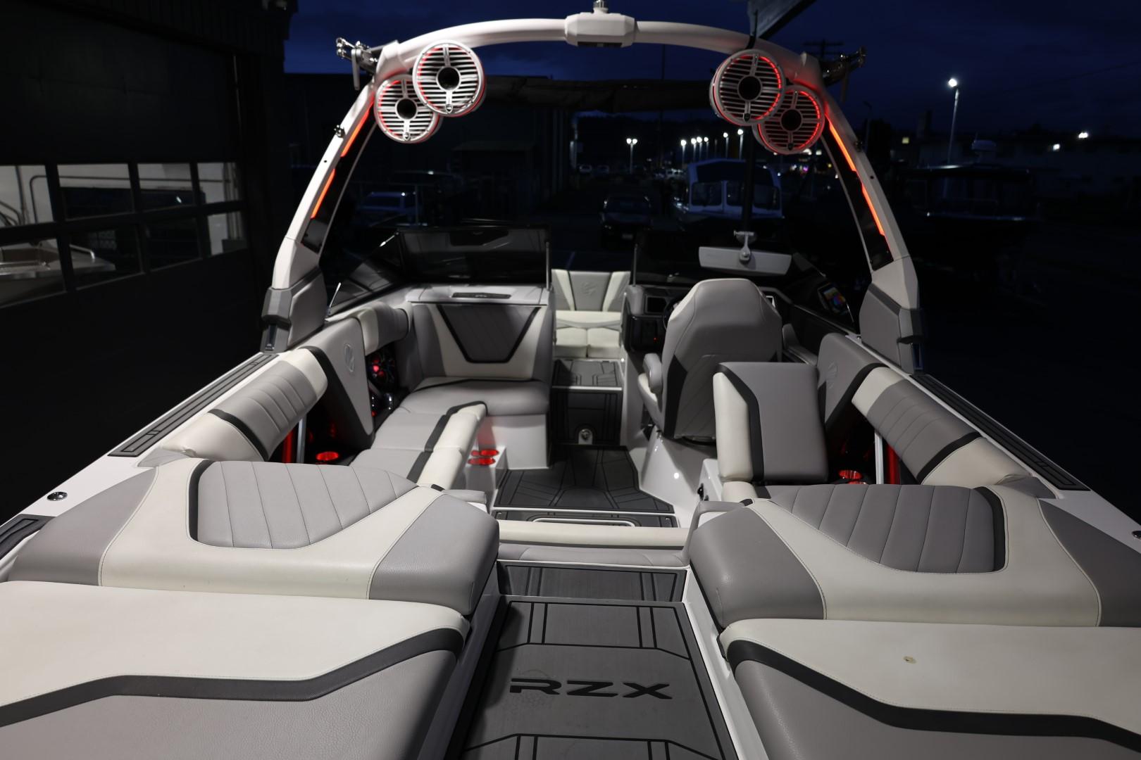 2021 Tige 23 RZX
