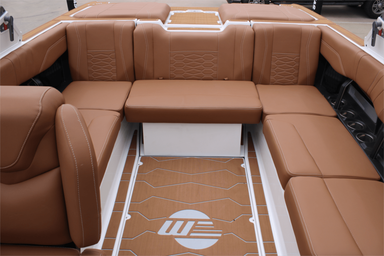 2025 Malibu 22 MXZ