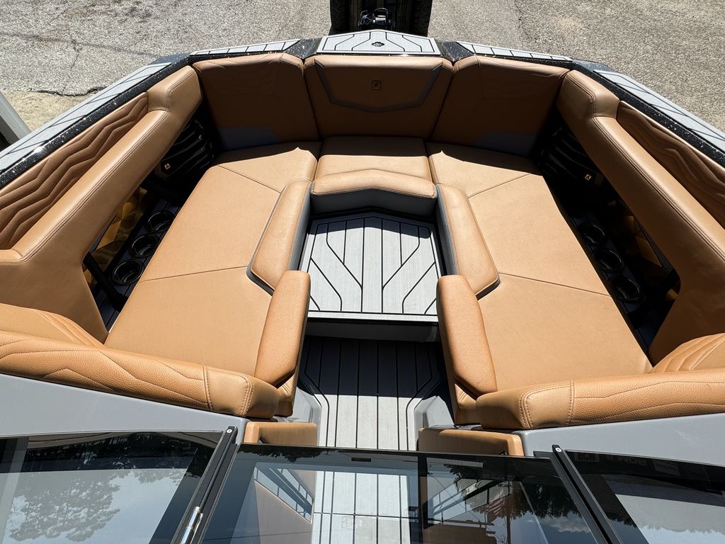 2025 Nautique Super Air Nautique G23