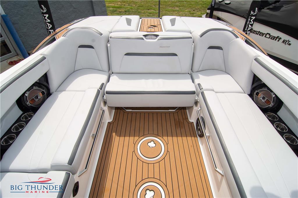 2021 MasterCraft Xstar
