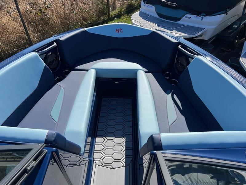 2025 MasterCraft NXT23