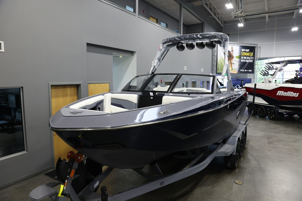 2024 Axis T250