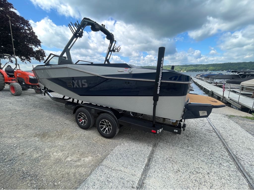 2024 Axis Wake Research T235