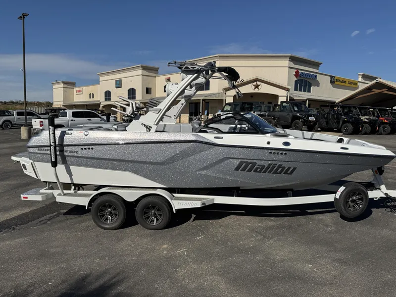 boat.Title