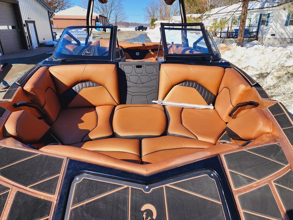 2023 CENTURION Fi23 W/EXTREME TRAILER