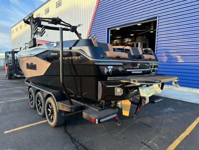 2024 Malibu 26 LSV
