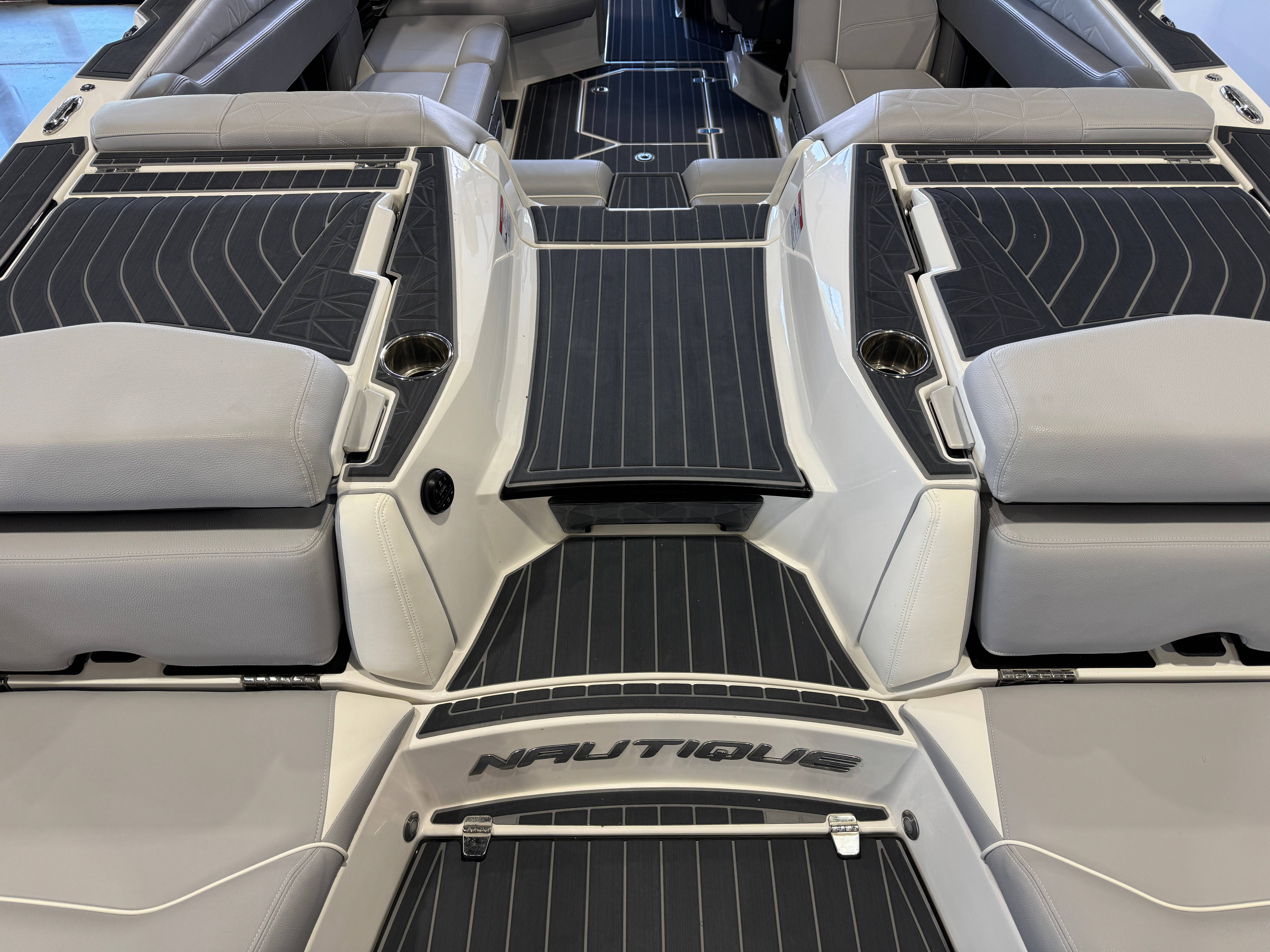 2020 Nautique Super Air Nautique G23 Paragon