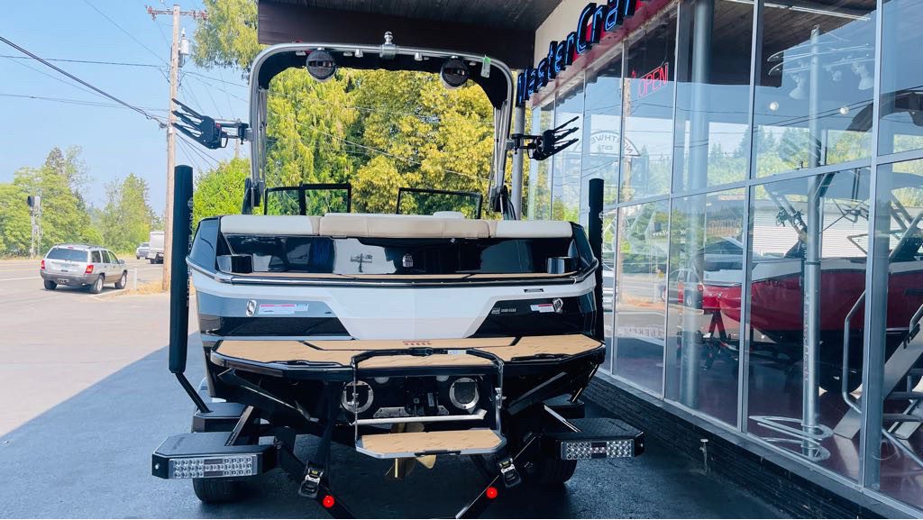2024 MasterCraft NXT21