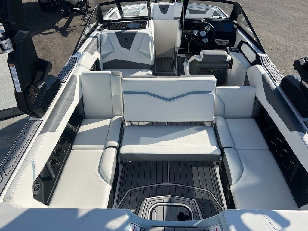 2025 Nautique Super Air Nautique S23