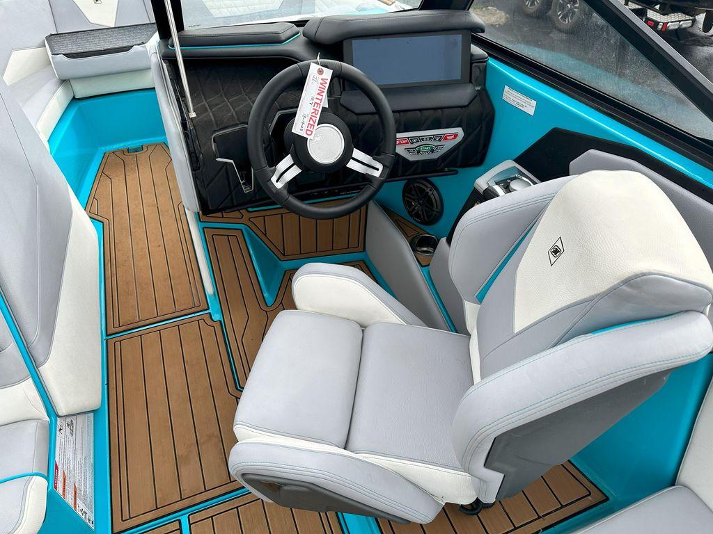 2022 Nautique S23